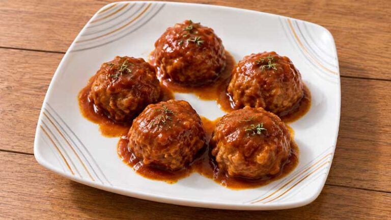 Slow Cooker Chicken Apple Butter Meatballs